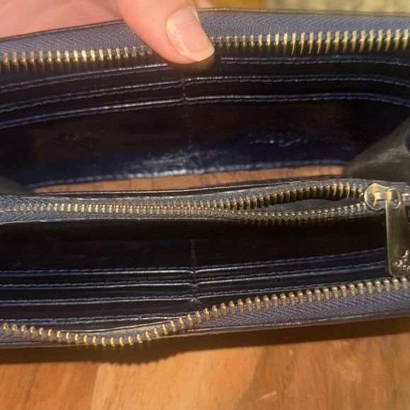 Patricia Nash blue Leather Wallet with Stitching - Picture 2 of 4